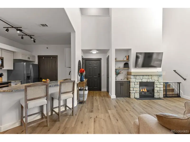 6005 Castlegate #B33, Castle Rock, CO 80108