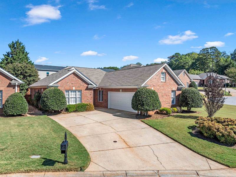 300 Redspire DR, Greenville, SC 29617