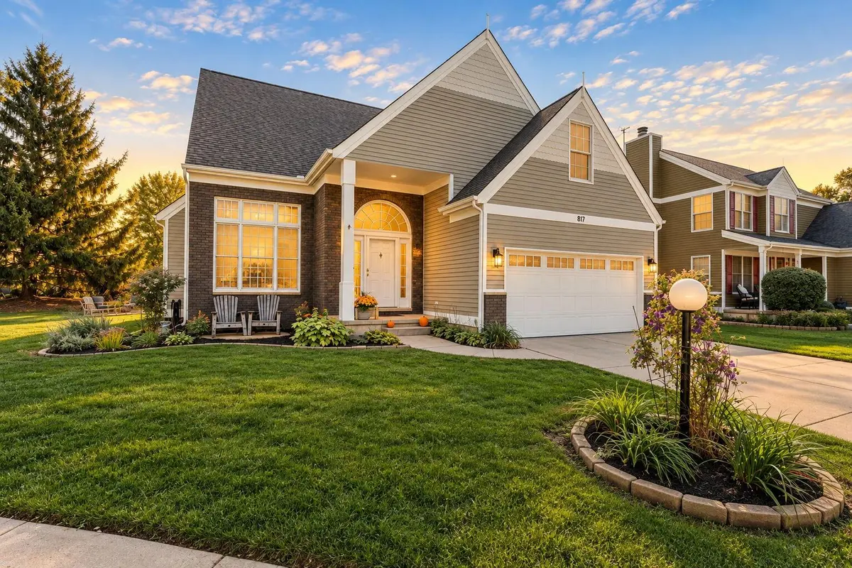 817 Olde Towne Square, Chesterton, IN 46304