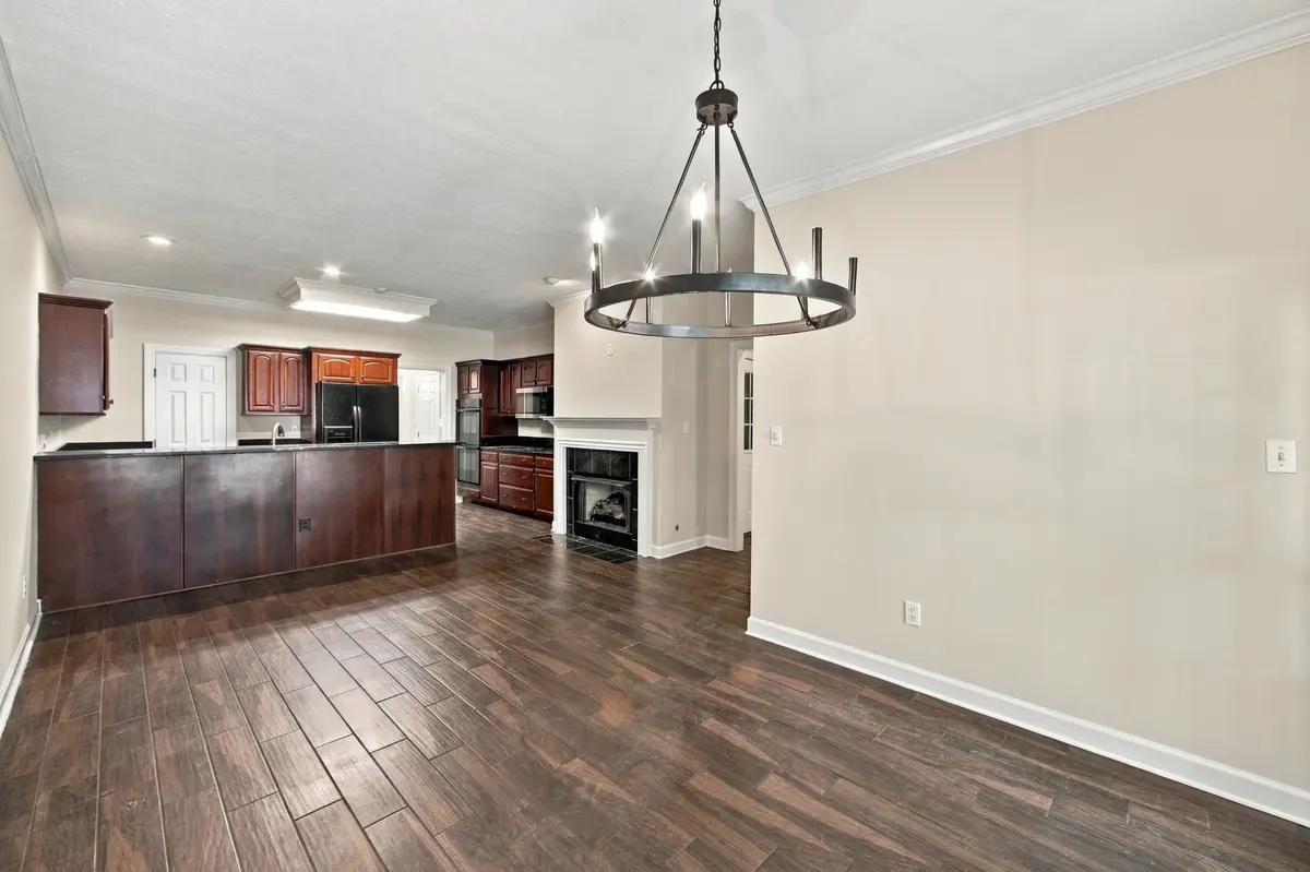217 Wiley Parker Rd, Jackson, TN 38305
