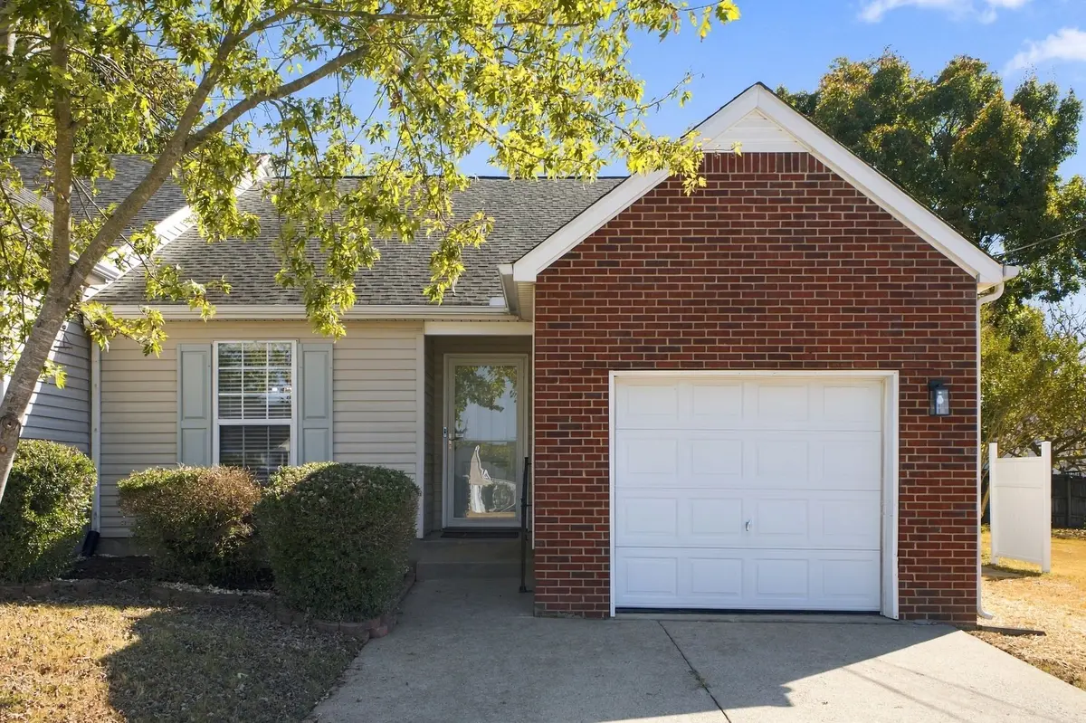 509 Dellwood Dr, Smyrna, TN 37167