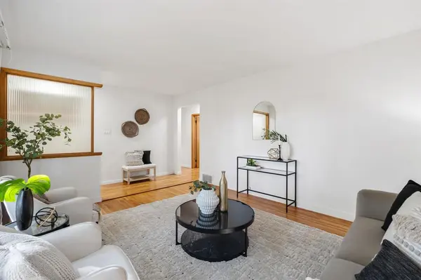 515 Harvard AVE, Winnipeg, MB R2C 0M3