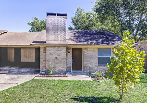 7111 Dan Jean DR #B, Austin, TX 78745