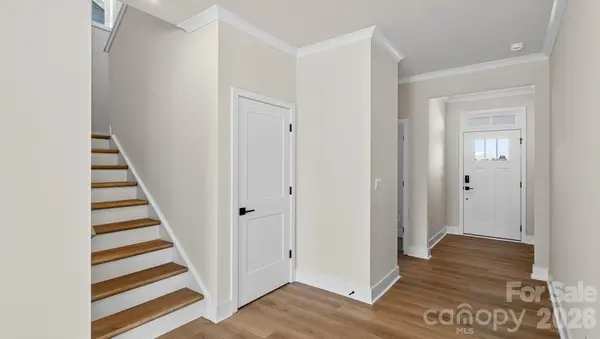 4181 Round Table DR, Gastonia, NC 28056