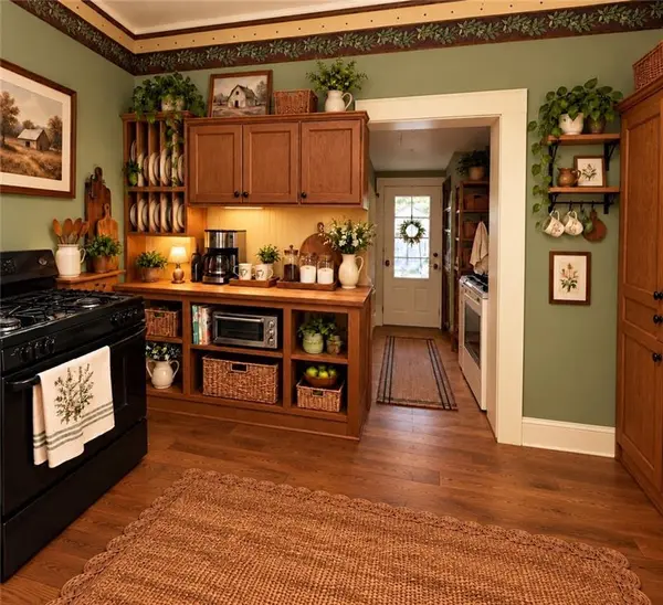 406 W Poulin ST, St Joseph, MO 64501