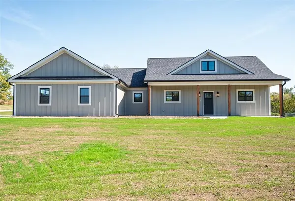 1884 NW 550th RD, Kingsville, MO 64061