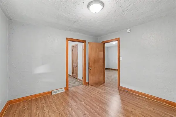 426 wabash AVE, Kansas City, MO 64124