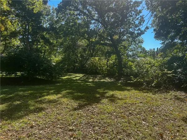 1509 S Pleasant ST, Independence, MO 64055