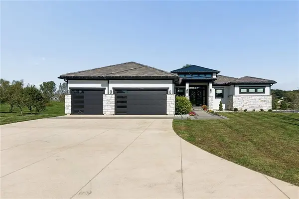 12804 117th ST, Kearney, MO 64060