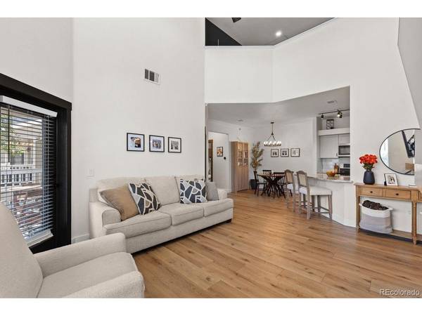 6005 Castlegate #B33, Castle Rock, CO 80108