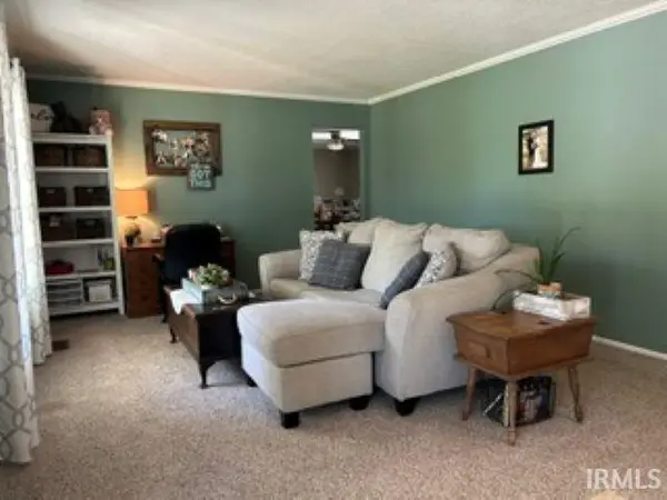 1314 Ridgewood LN, Bluffton, IN 46714