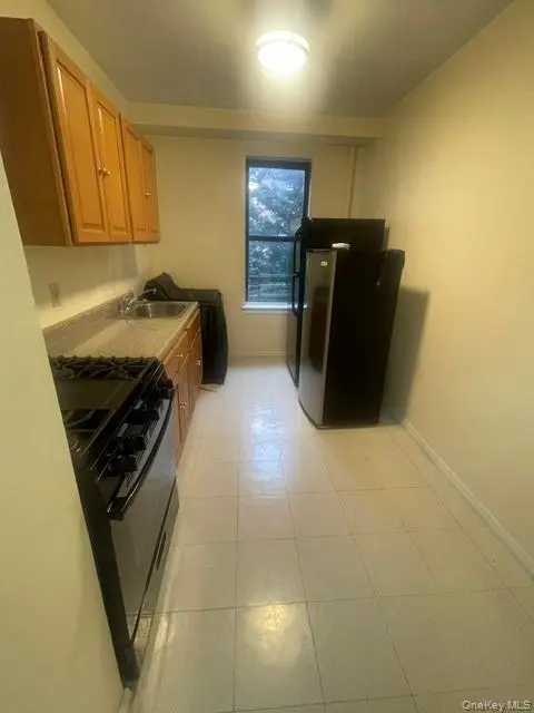 2167 Crotona AVE #2I, Bronx, NY 10457