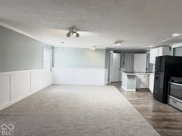 314 E Barachel LN, Greensburg, IN 47240