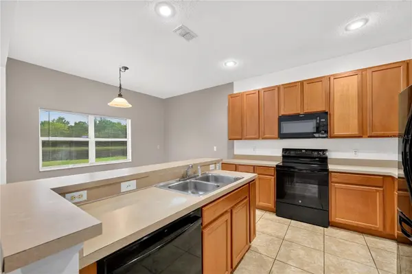 2838 SWEETSPIRE CIR, Kissimmee, FL 34746