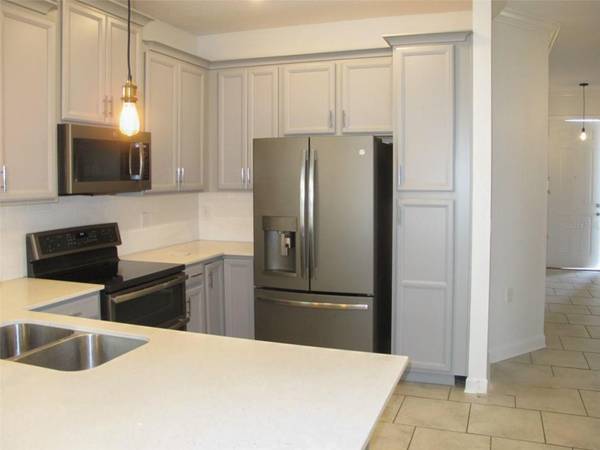 1236 ROYAL ST GEORGE BLVD, Davenport, FL 33896