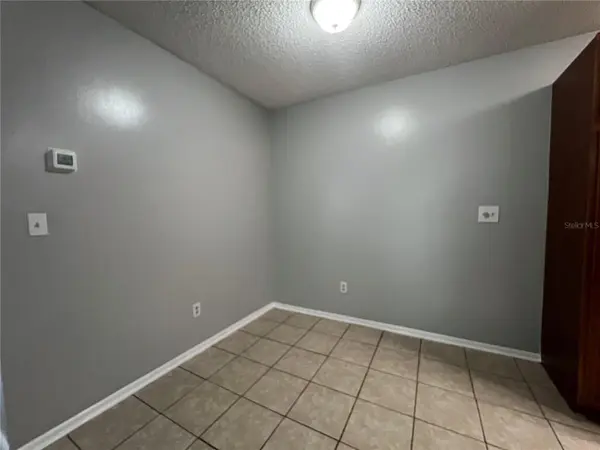 2458 GRASSY POINT DR #106, Lake Mary, FL 32746