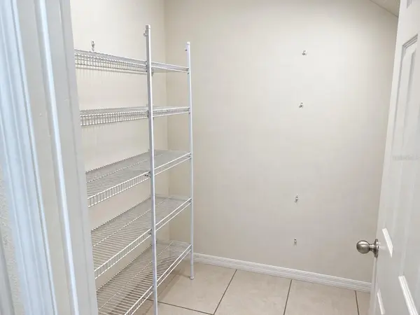 2924 CREST DR, Kissimmee, FL 34744