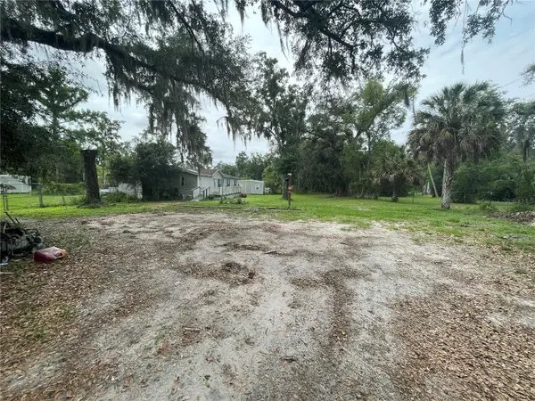 9211 HARNEY BAPTIST CHURCH RD, Tampa, FL 33637