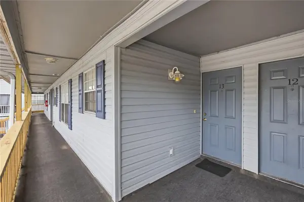 313 DIRKSEN DR #F13, Debary, FL 32713