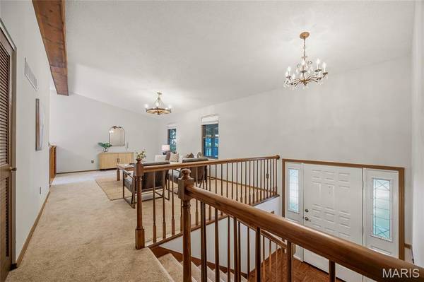 7736 S Rock Hill RD, Crestwood, MO 63123