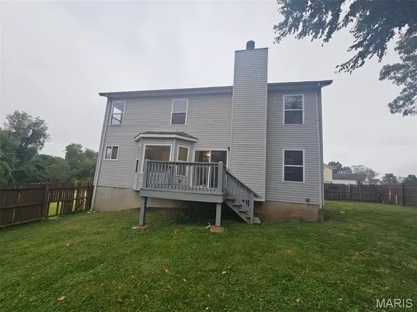 3957 Max Weich PL, Florissant, MO 63033