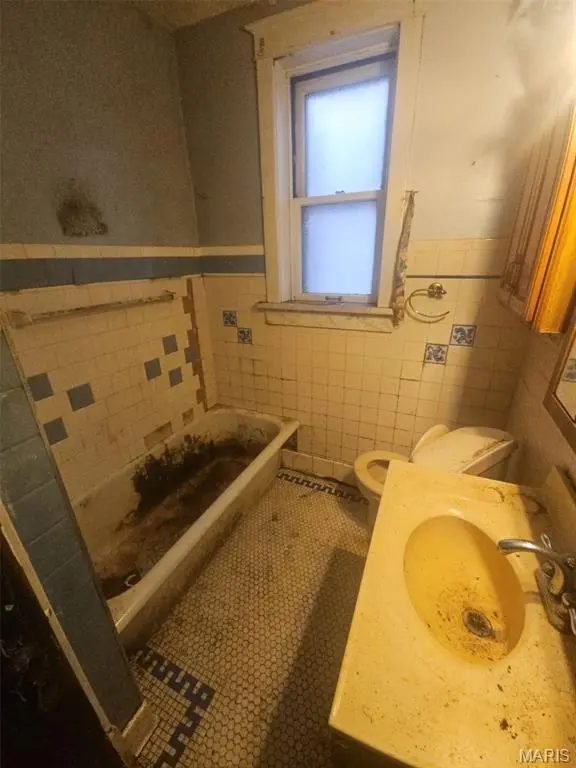 4437 Taft AVE, St Louis, MO 63116