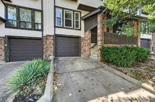 2308 Driftwood PL, St Louis, MO 63146