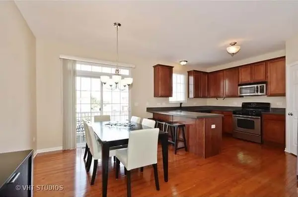 1949 OXLEY CIR #1949, Naperville, IL 60563