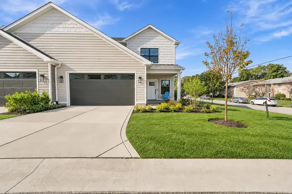 11 Moorebrooke RD, Michigan City, IN 46360