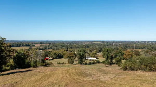 1600 Smith Rd, Lebanon, TN 37087