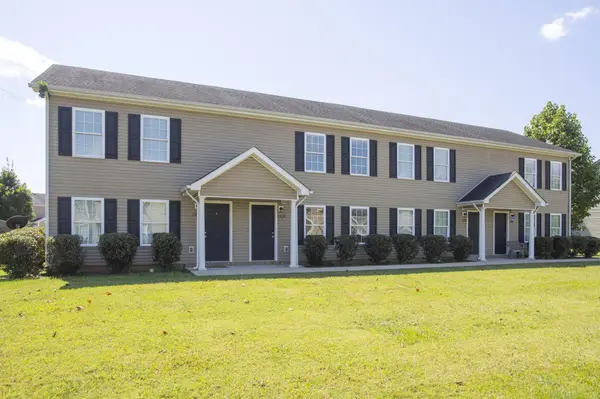 1330 Benley St, Murfreesboro, TN 37130