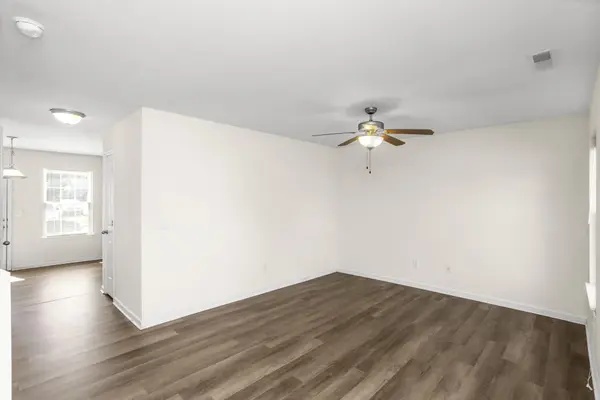1330 Benley St, Murfreesboro, TN 37130