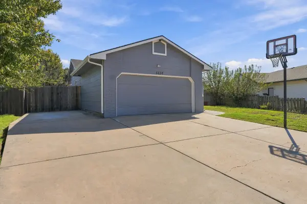 5338 S Main, Wichita, KS 67217