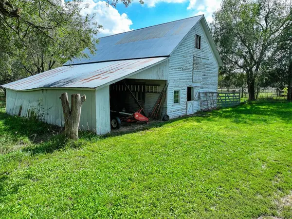 1425 110TH, Peabody, KS 66866