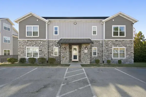 3111 S Vineyards TER #1, Branson, MO 65616