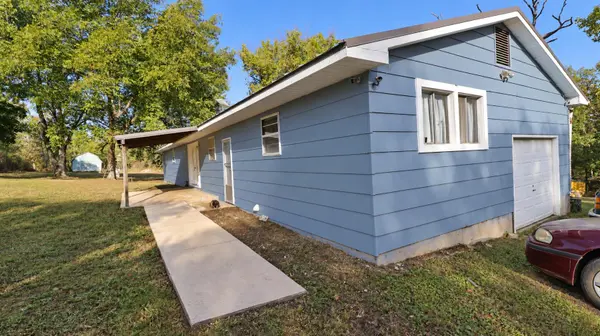 8969 County Road 445, Winona, MO 65588