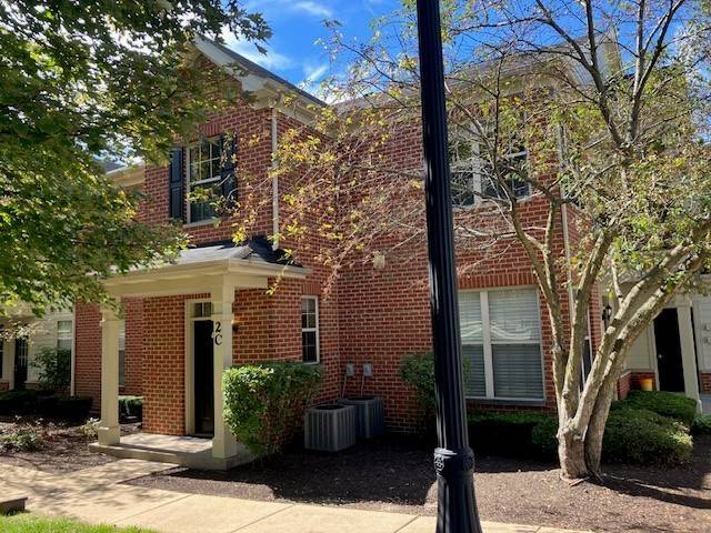 1032 Swift RD #2C, Glen Ellyn, IL 60137
