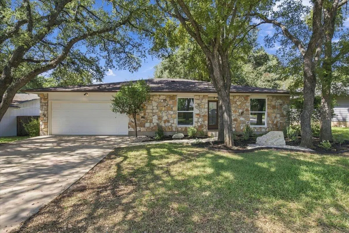 12006 Trianon LN, Austin, TX 78727