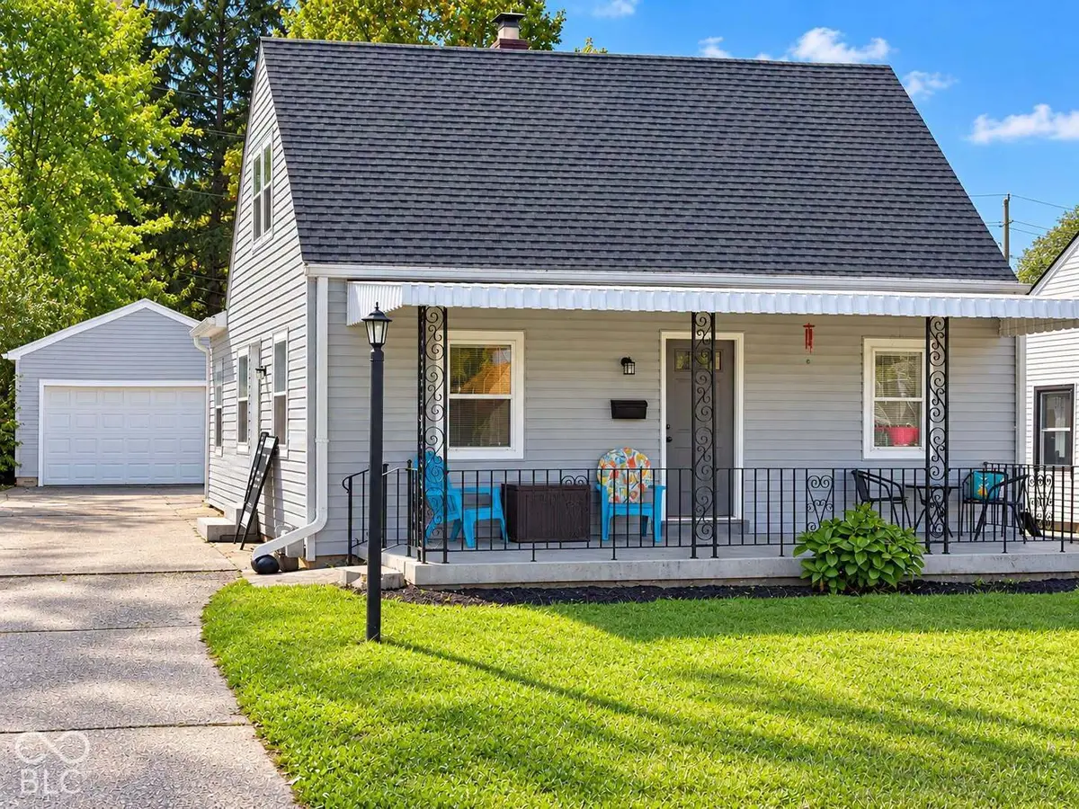 4555 Brookville RD, Indianapolis, IN 46201