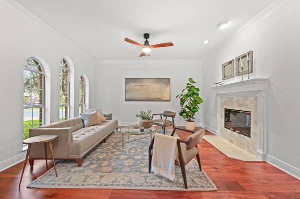 4030 Shavano DR, Austin, TX 78749