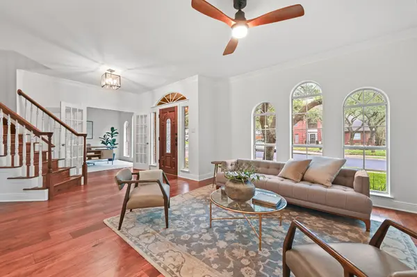 4030 Shavano DR, Austin, TX 78749