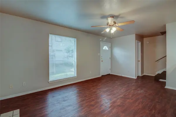 2211 Creekside C LN #C, Georgetown, TX 78626