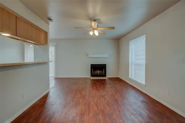 2211 Creekside C LN #C, Georgetown, TX 78626