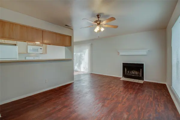2211 Creekside C LN #C, Georgetown, TX 78626