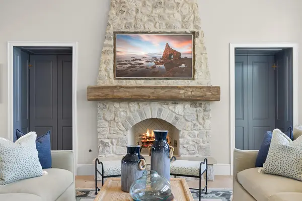 115 Reserve Way, Round Top, TX 78954