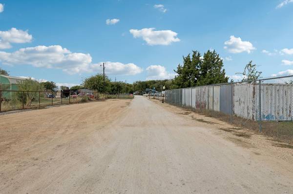 3730 County Road 130 HWY, Hutto, TX 78634