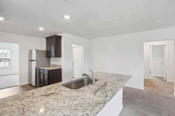 517 Riverdale DR, Jarrell, TX 76537