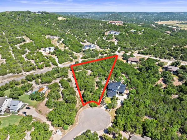 17604 Hunters HOLW, Jonestown, TX 78645