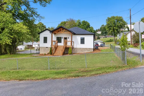45 Gladden ST, Marion, NC 28752