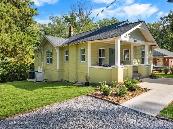 411 4th ST SE, Hickory, NC 28602